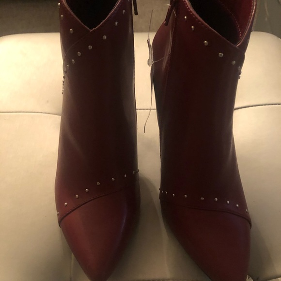 Shoes - 🔥🔥🙌🏽Grown woman SEXY boot-MEVER WORN